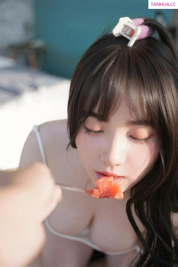   [XiuRen]高清写真图 2025.06.30 No.10483 软情 情趣吊带第24张图片